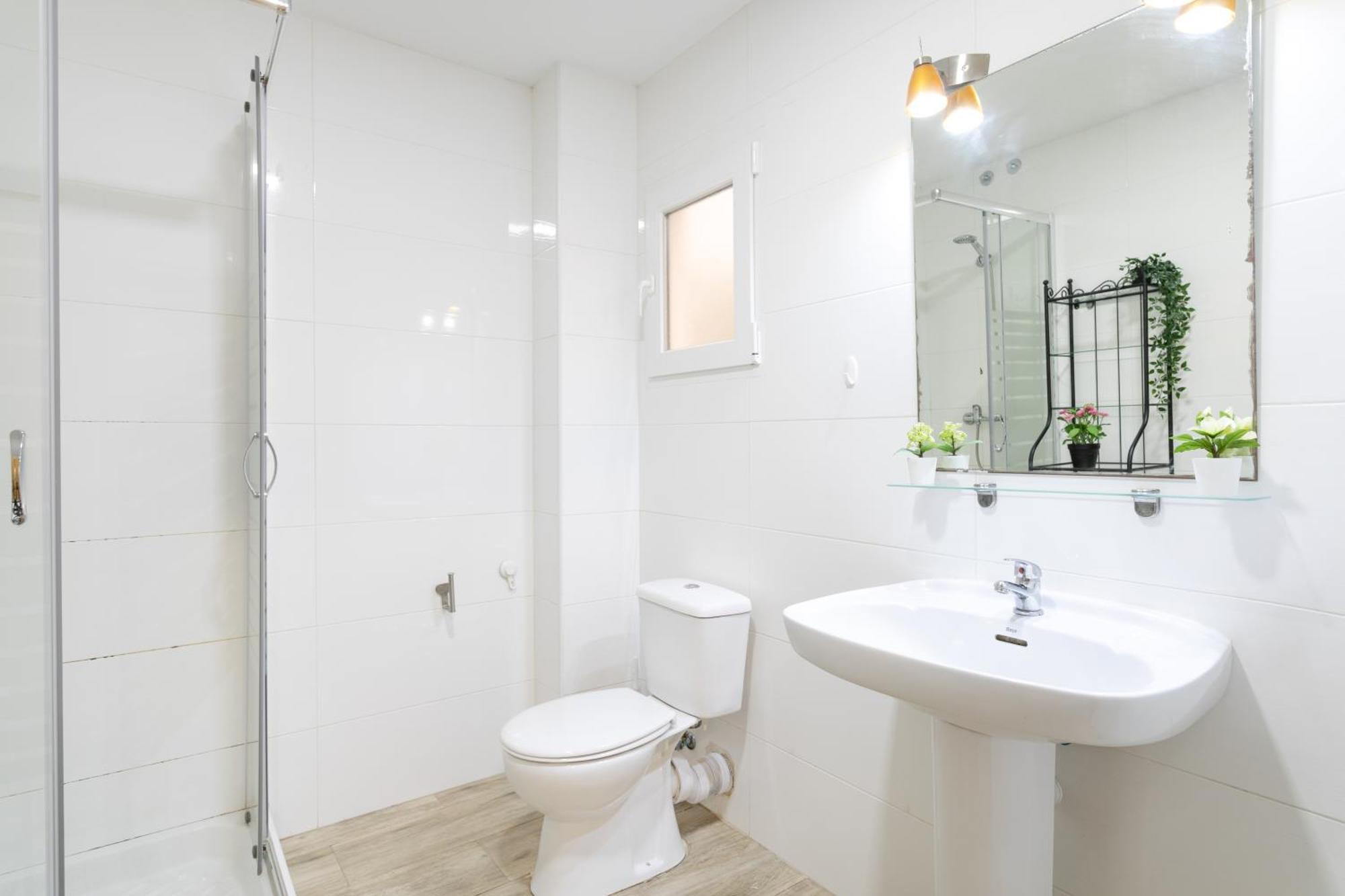 Apartamentos Centricos De San Leandro Alicante Exterior foto