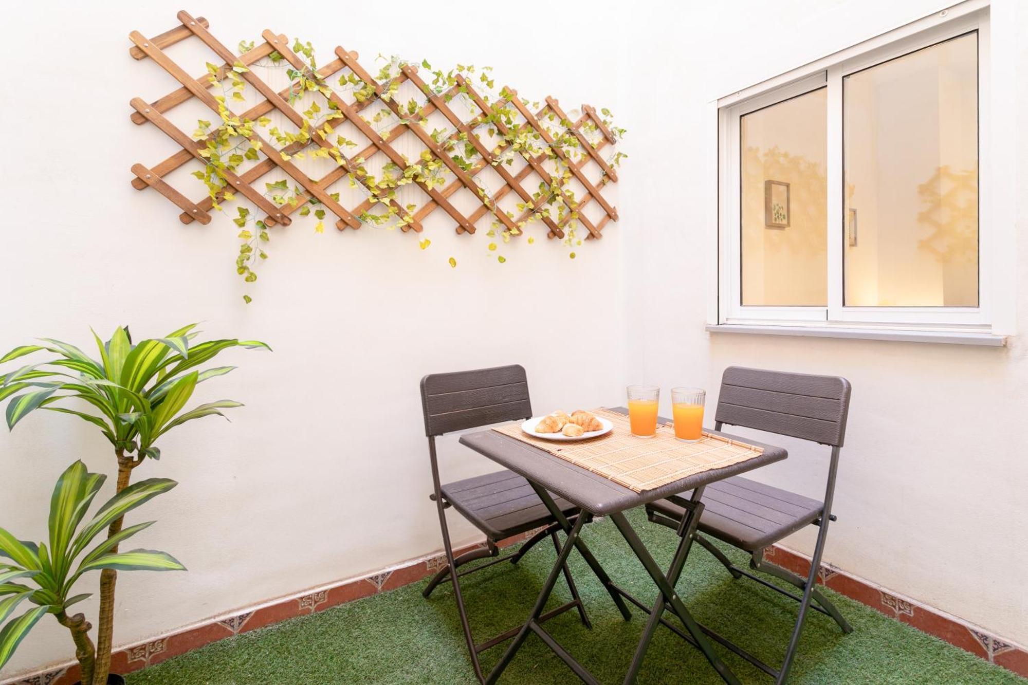 Apartamentos Centricos De San Leandro Alicante Exterior foto