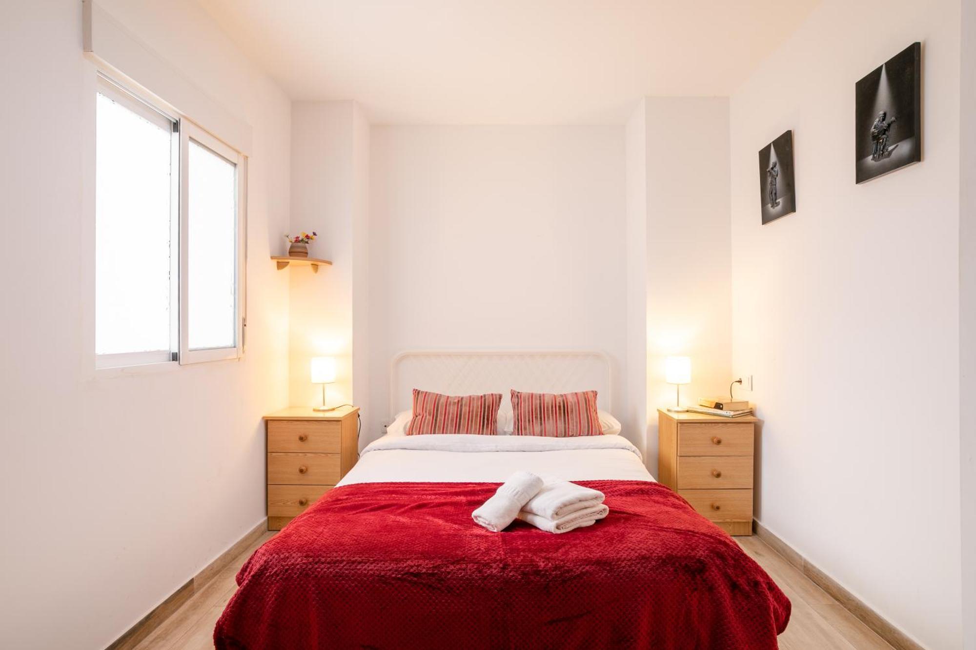 Apartamentos Centricos De San Leandro Alicante Exterior foto